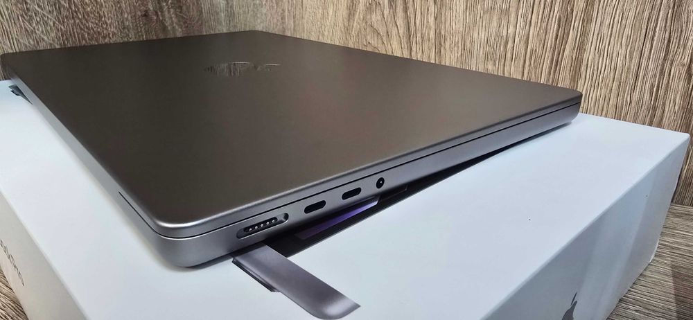 MacBook Pro 14 M2 Pro 16GB 512GB Model A2779