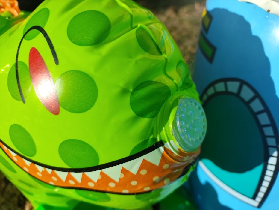 Басейн надувний з гіркою та дракончиком - чудовий подарунок для дитини