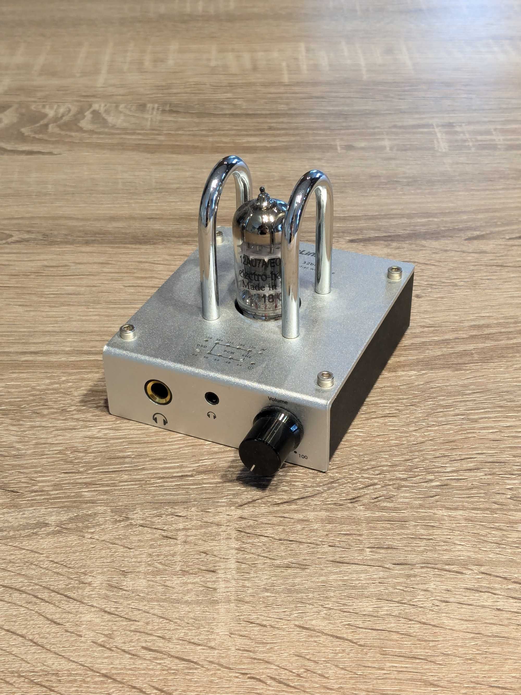 Lampowy wzmacniacz słuchawkowy InLine AmpUSB Hi-Res AUDIO HiFi DSD