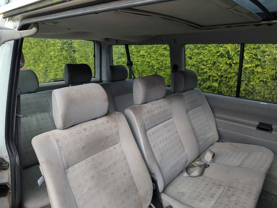 VW T4 2.5 TDI Caravelle 8-osobowy