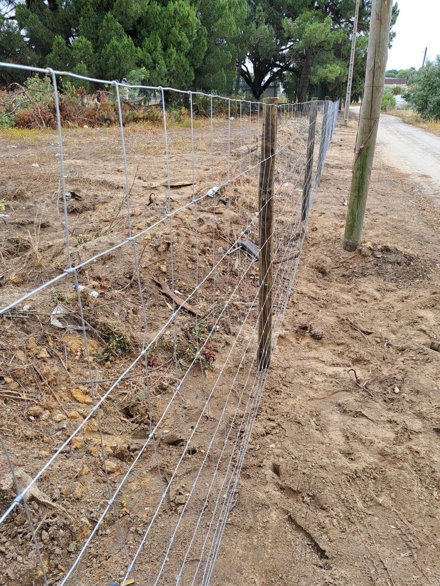 Vedação limpeza entre outros trabalhos