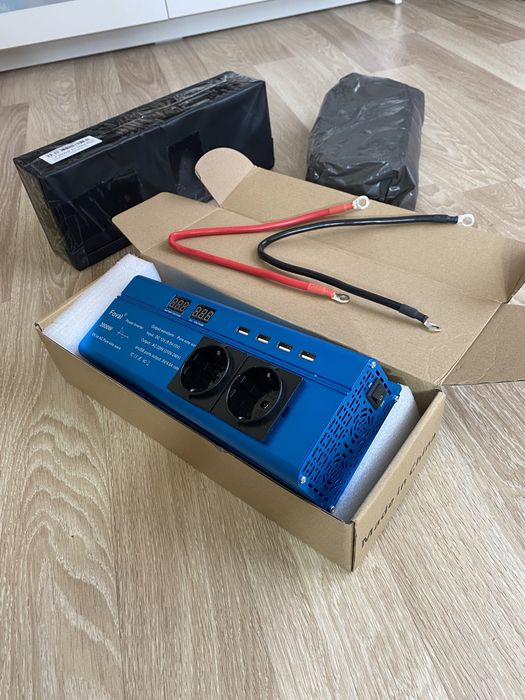 Инвертор Чистая Синусоида FOVAL 3000W преобразователь 12V - 220V