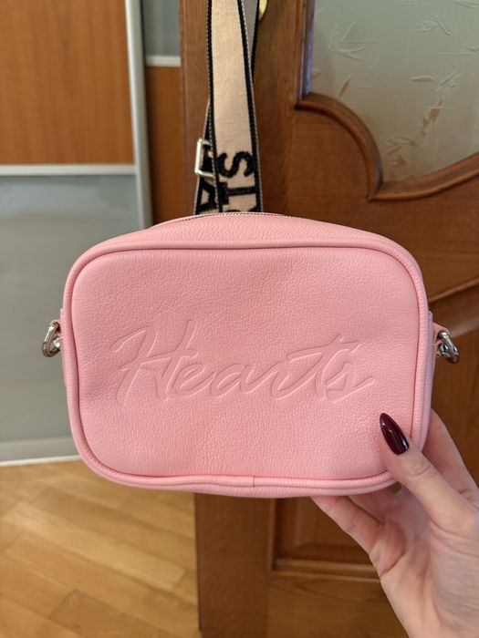 Сумка Hearts рожева, нова.