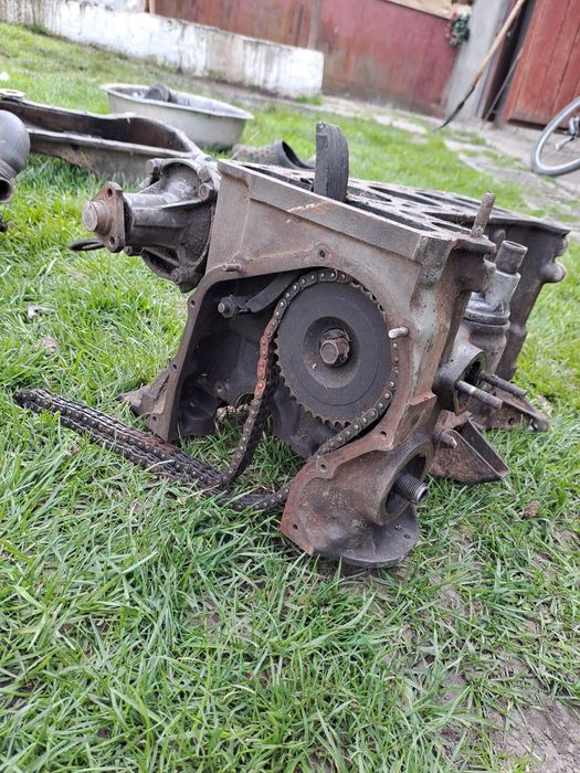 Блок циліндрів 2101