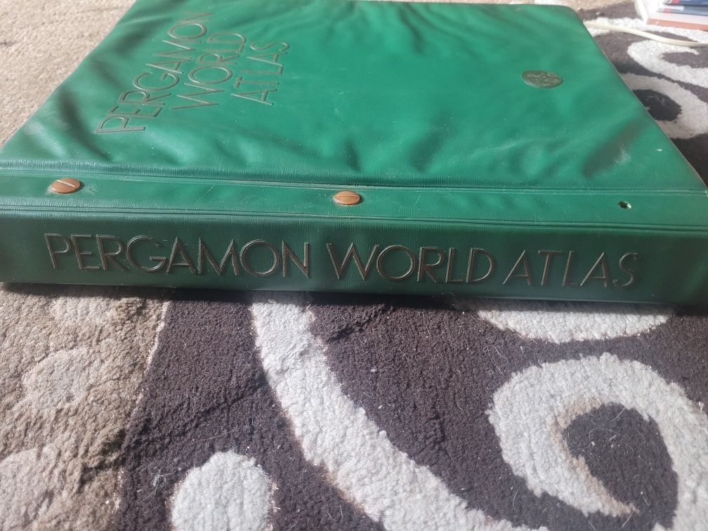 Pergamon World Atlas 1967