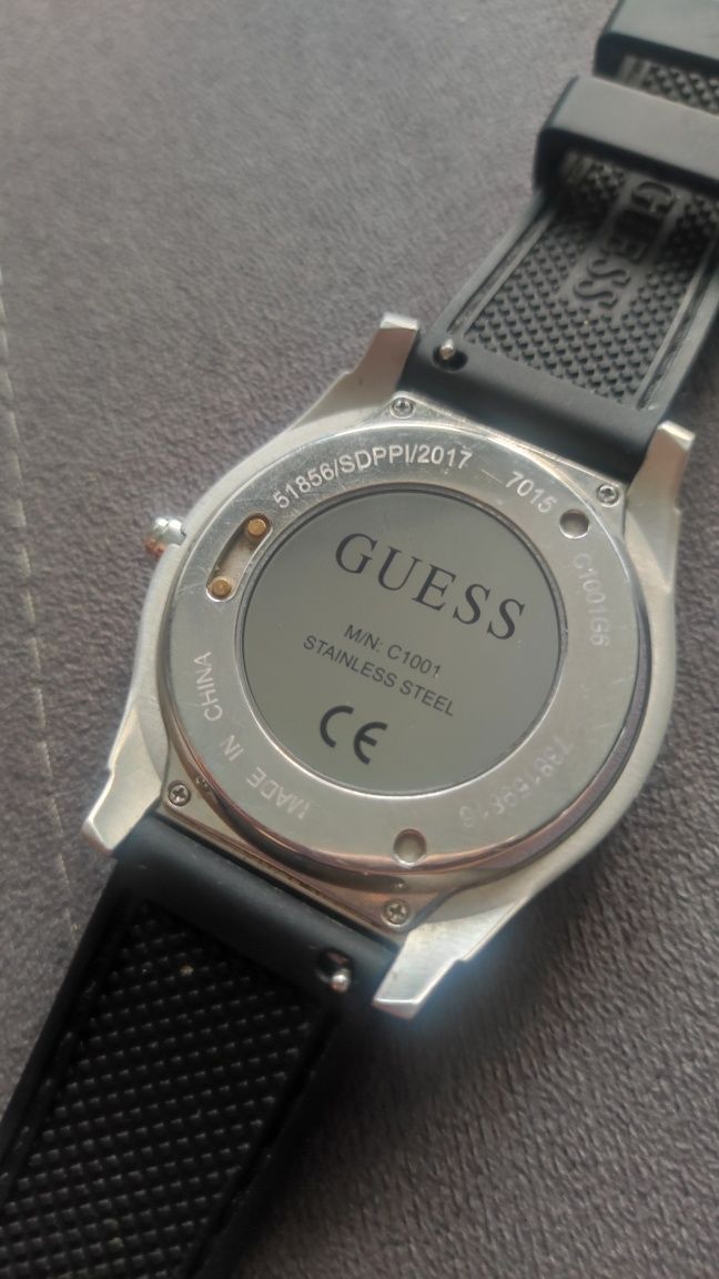 Smartwatch Guess