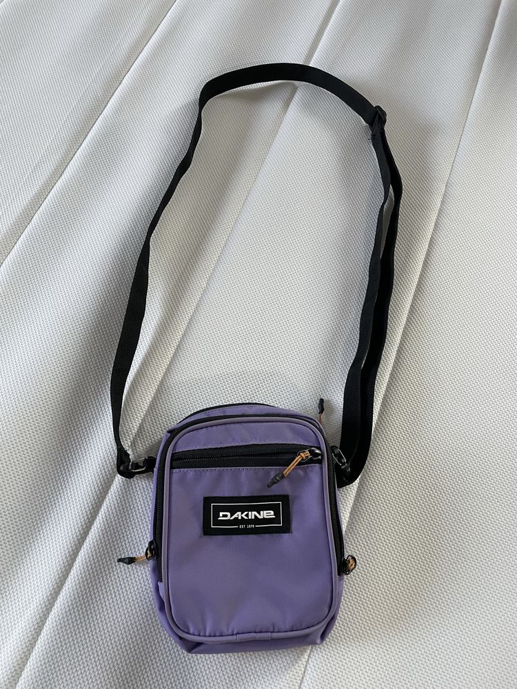 Bolsa Dakine Nova