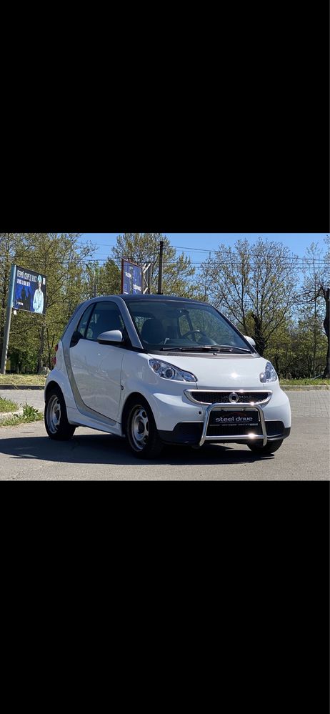 Продам автомобиль Smart Fortwo