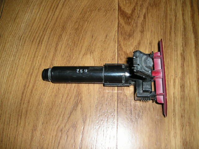 LEXUS RX 17r Spryskiwacz reflektora prawy