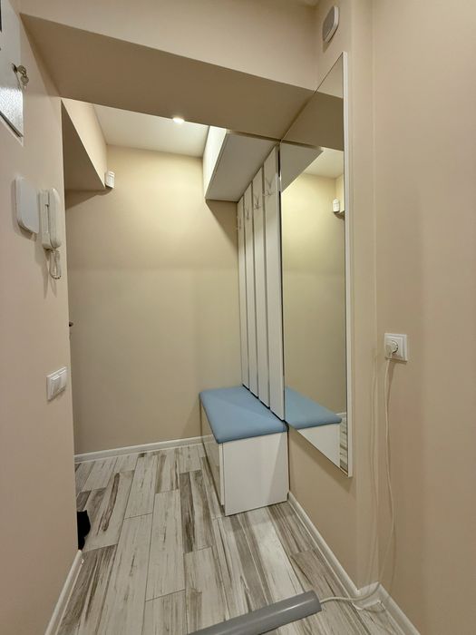 Реальна ! 2х кім квартира проспект Б.Хмельницького 30 / Поля / Центр