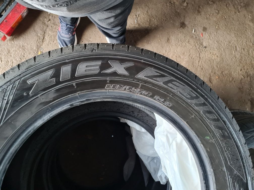 Шини літні 235/60 r18 ,,FALKEN ZIEX ZE 310A,,