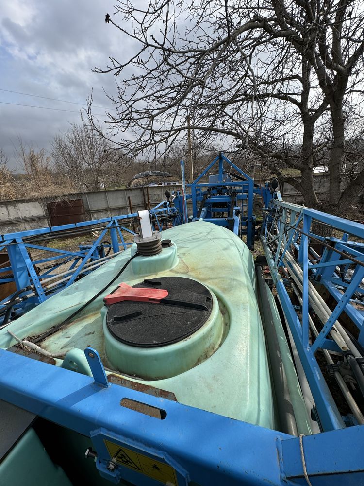 Самохідний оприскувач Berthout Raptor 4240 2012 року