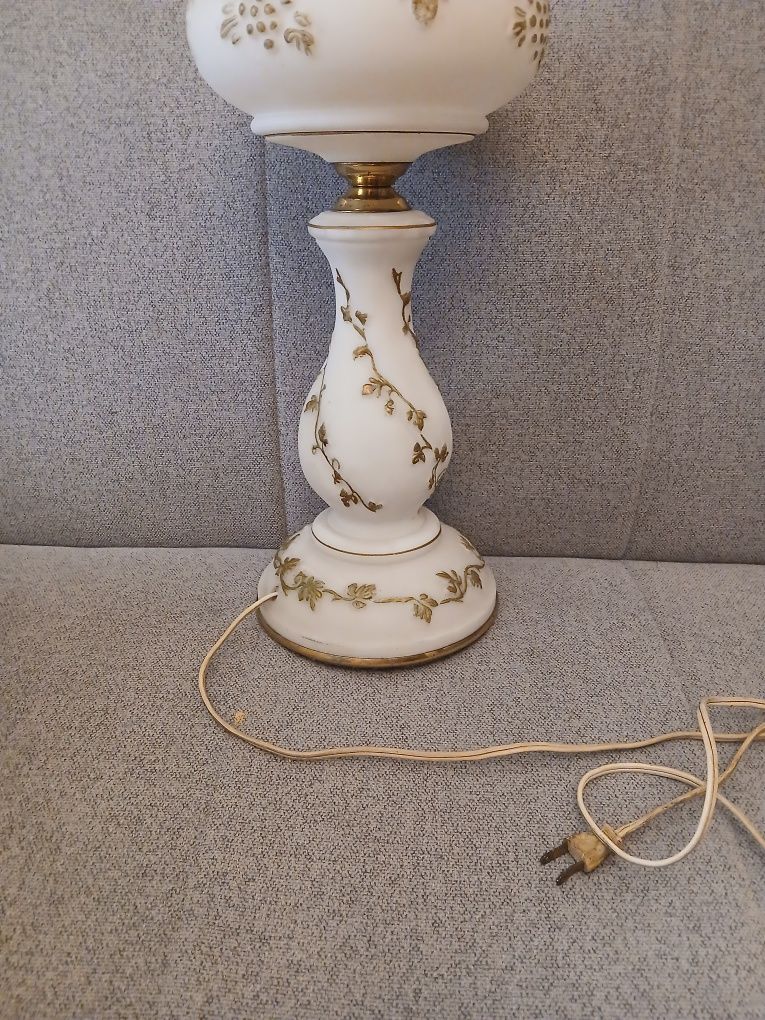 Lampa antyk u.s.a. leviton