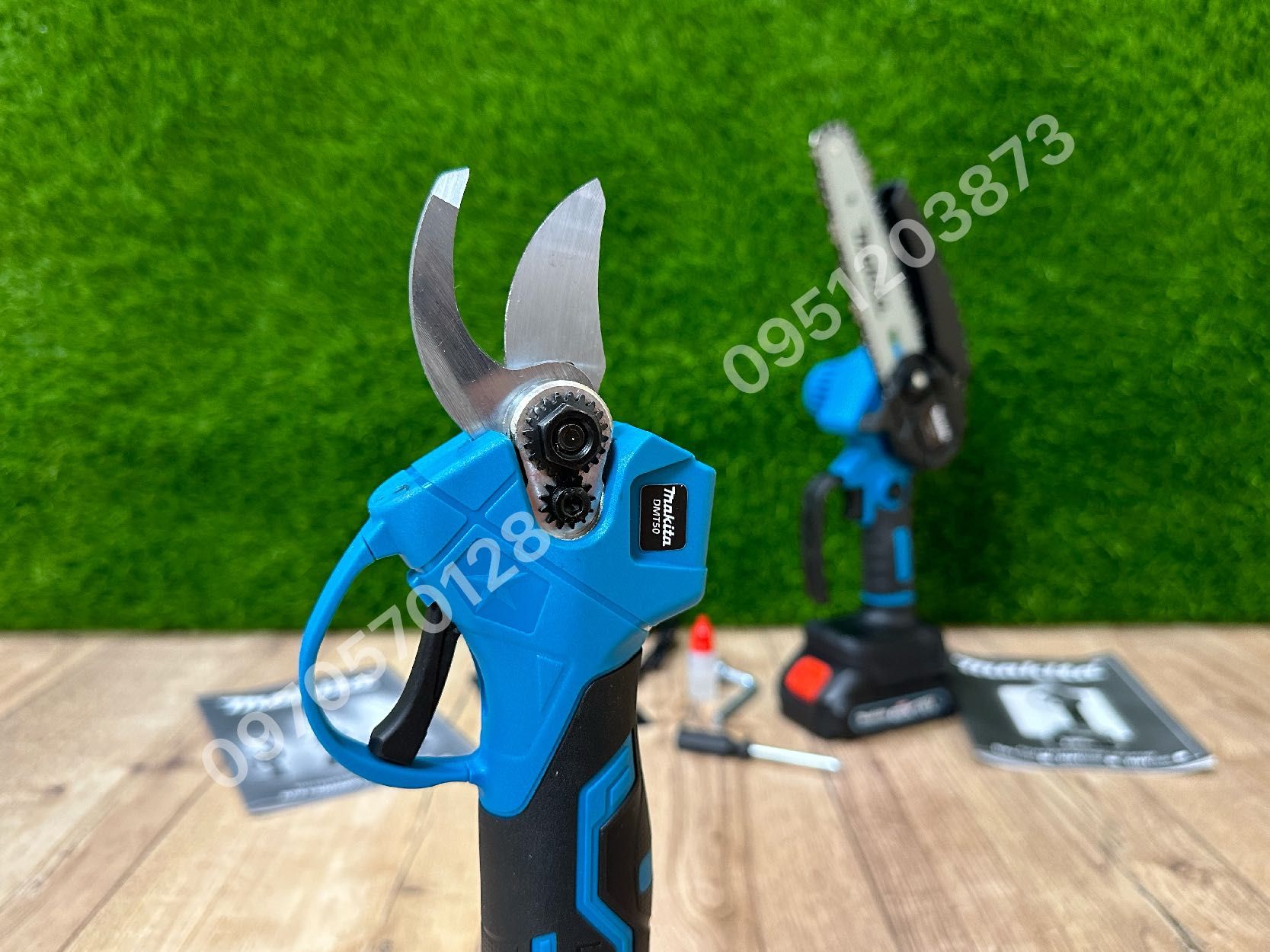 Набор аккумуляторный 2/1 Makita Сикатор DMT50 Мини пила DUC365 36V 6Ah