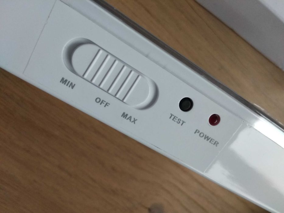 Аварийный Світильник Лед-60 на акумуляторах для дома, офиса, склада