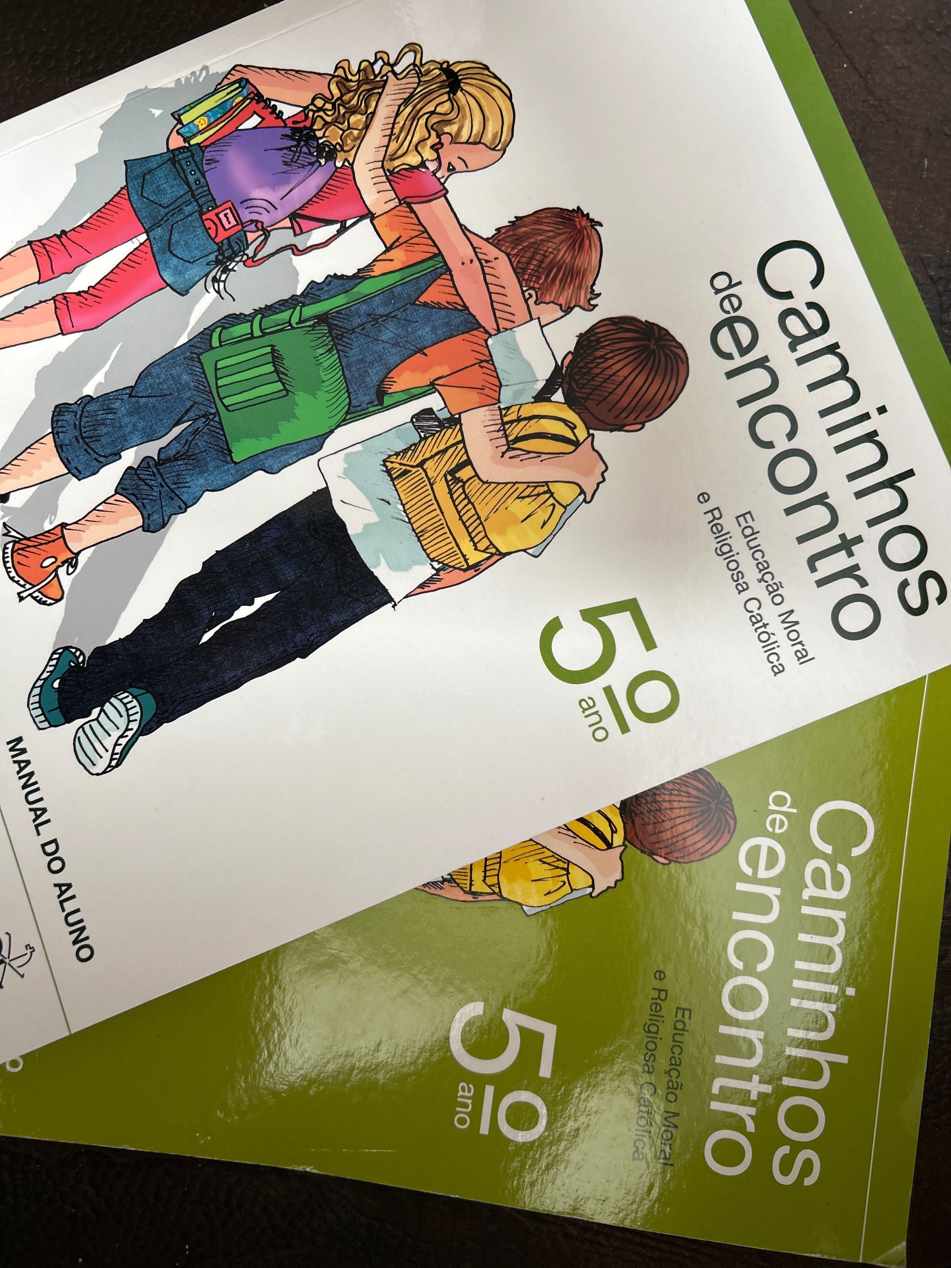 Livro de Ed. Moral e Religiosa Católica “Caminhos de Encontro” 5.ºano