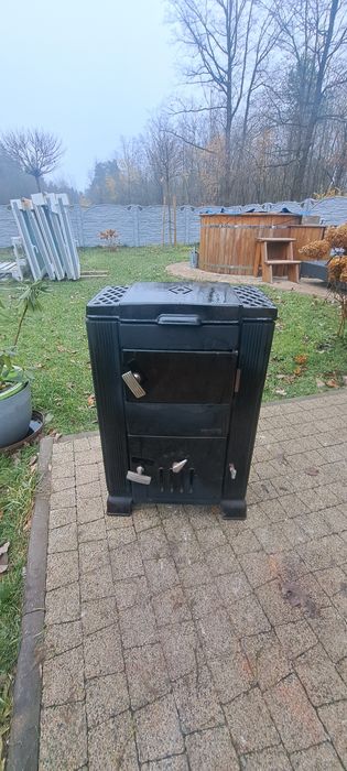 Piec kominkowy kominek koza żeliwny emaliowany Firmy Walküre