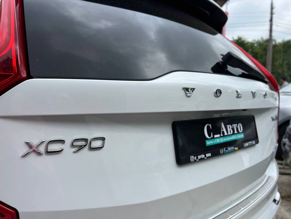 Volvo XC90  в кредит без авансу