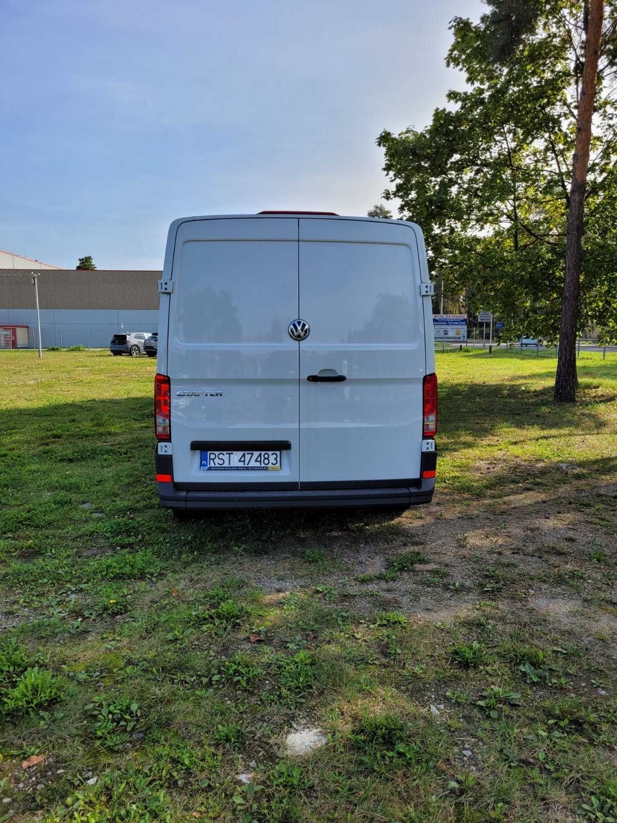 Wynajem długoterminowy samochodu dostawczego VW Crafter L3H2