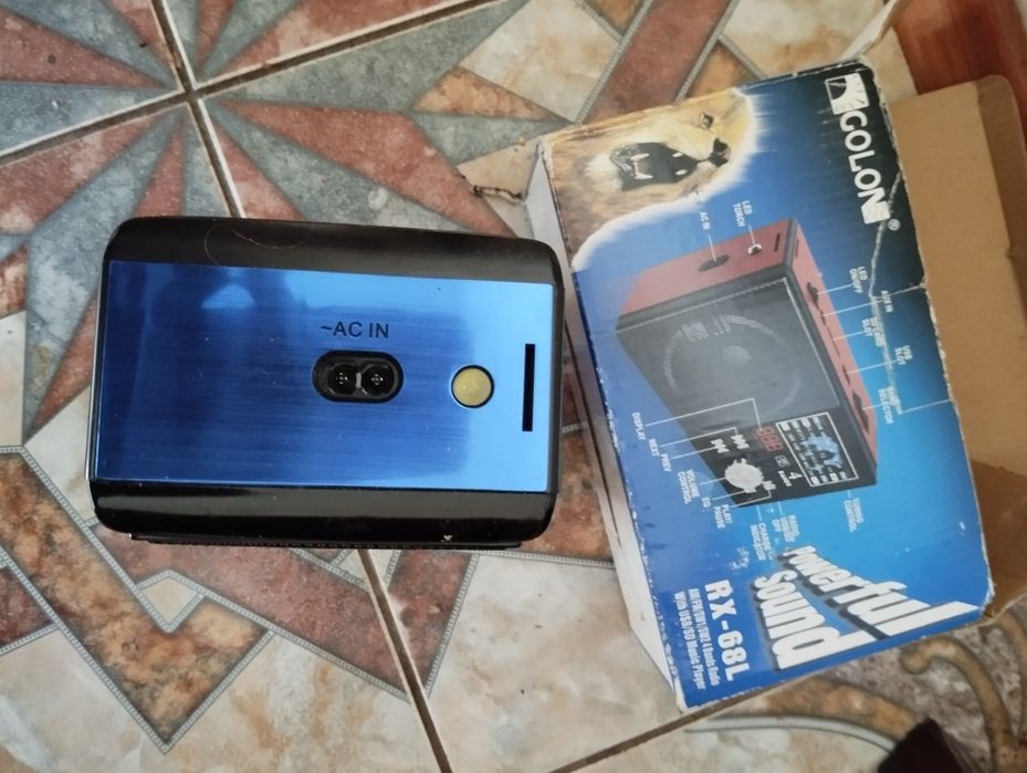 Магнітола з usb магнітофон Радіоприймач компактний на батарейках радіо