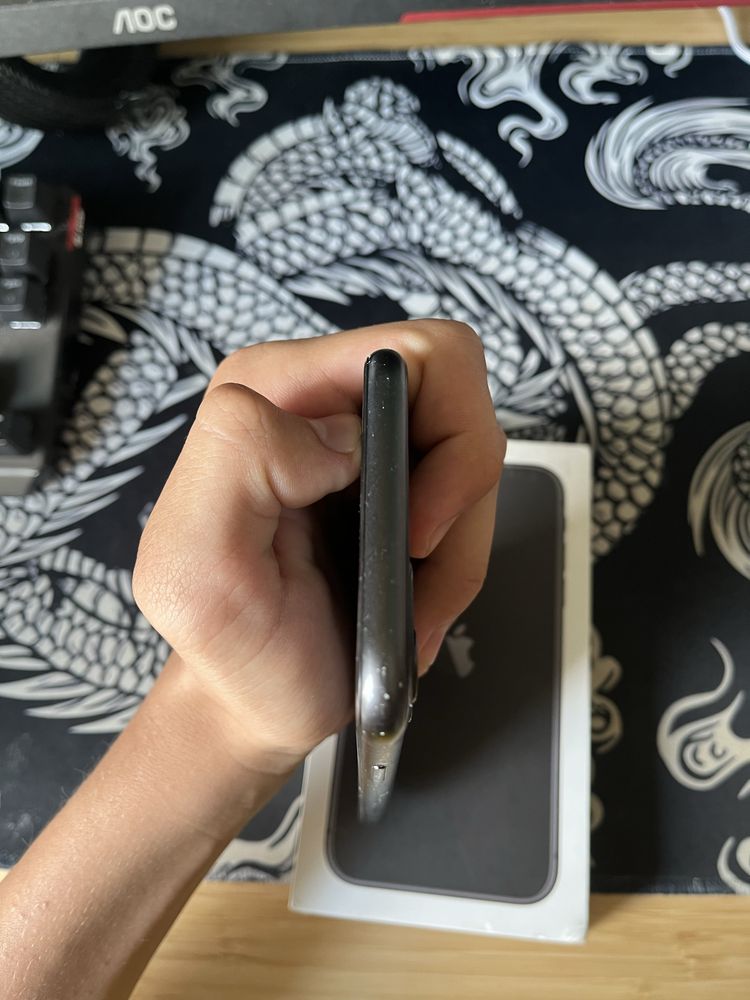 Iphone 11 99% bateria