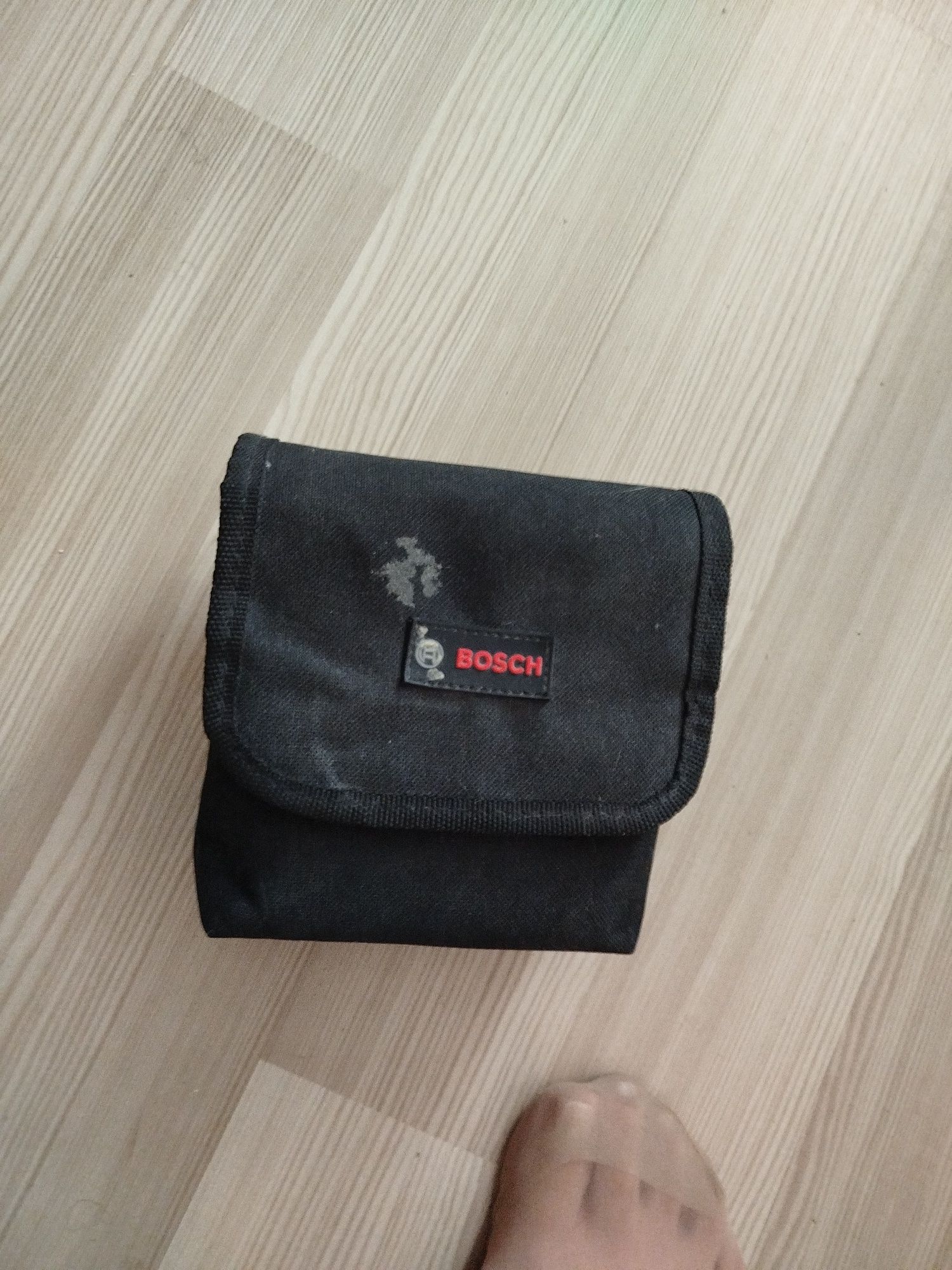 Лазерний рівень Bosch universal level3