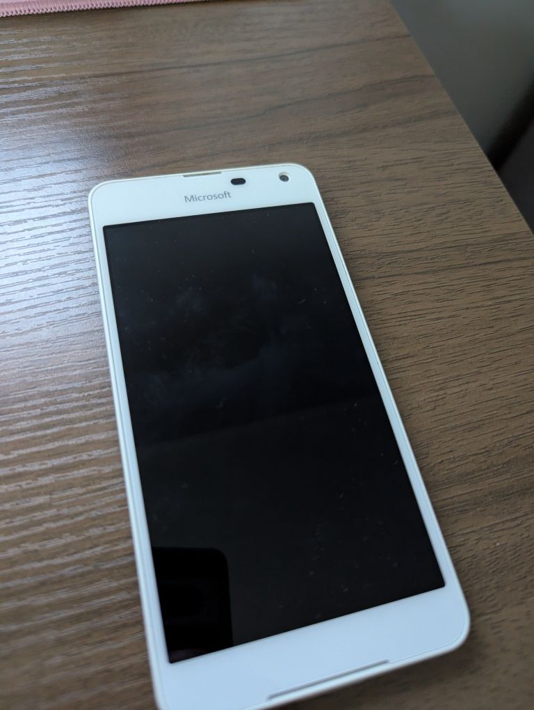 Smartphone MICROSOFT LUMIA 650 biały