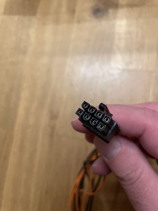 Adapter zasilania do karty graficznej