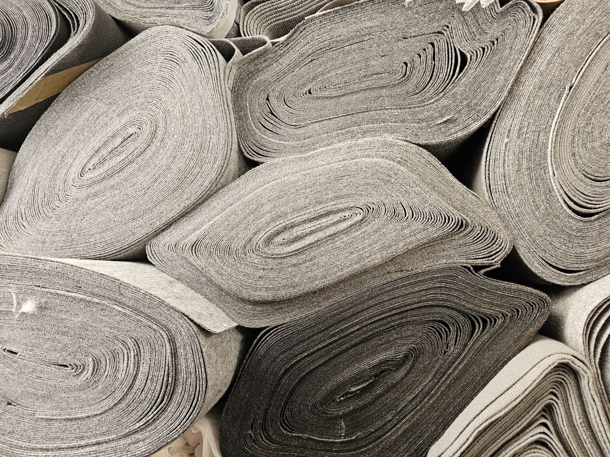 Wykładzina targowa filc tapicerski dywanowa mata remontowa