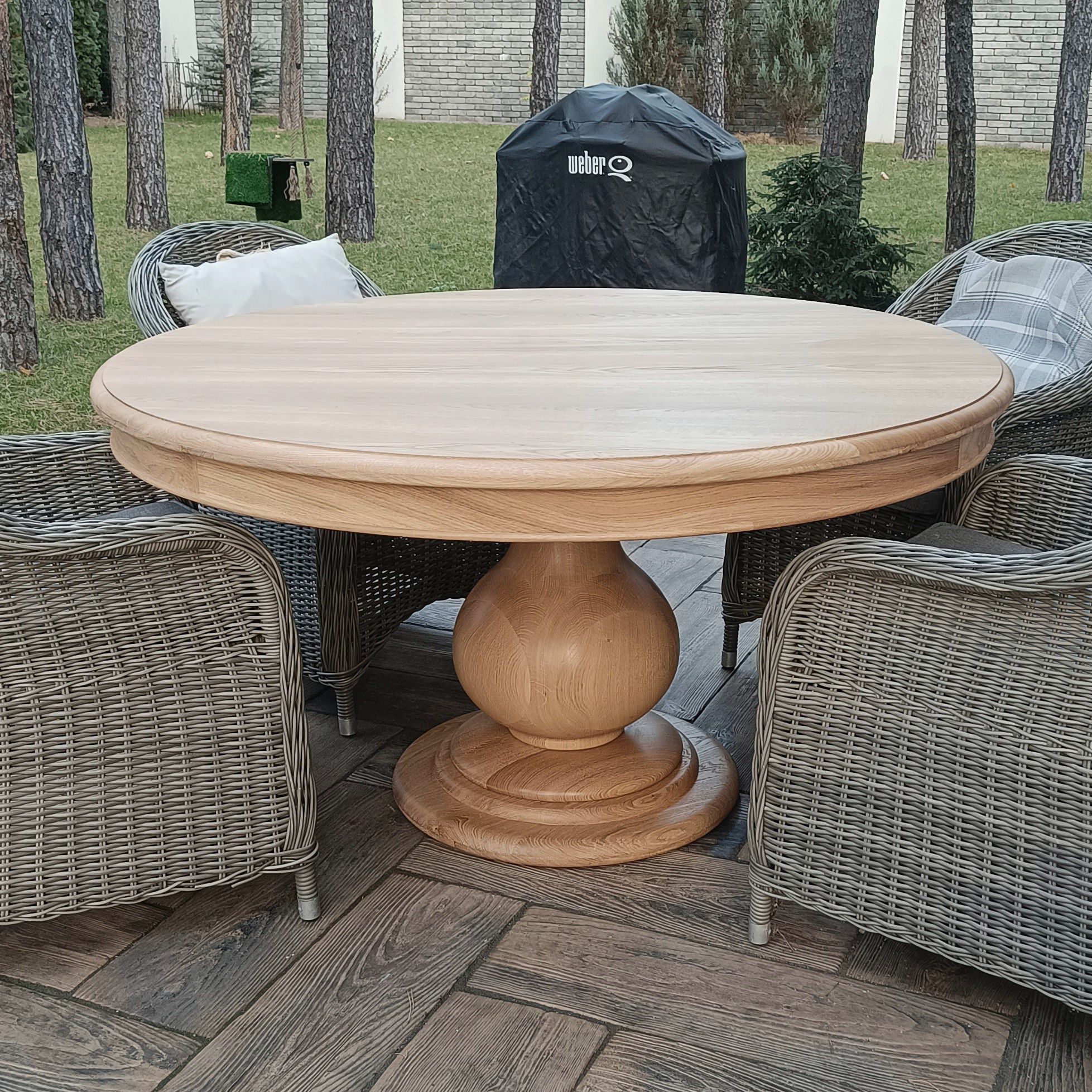 Okrągły 130 cm stół dębowy model Kniaź
