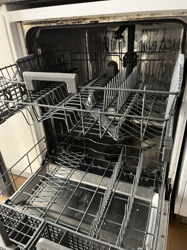 Maquina lavar loiça Whirlpool