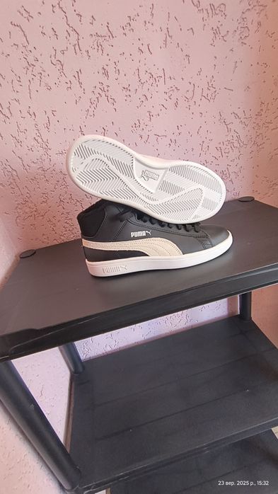 ОРИГІНАЛ  Кросівки Кроссовки кеди 366895-02 EUR 36 37 чорні осінь зима