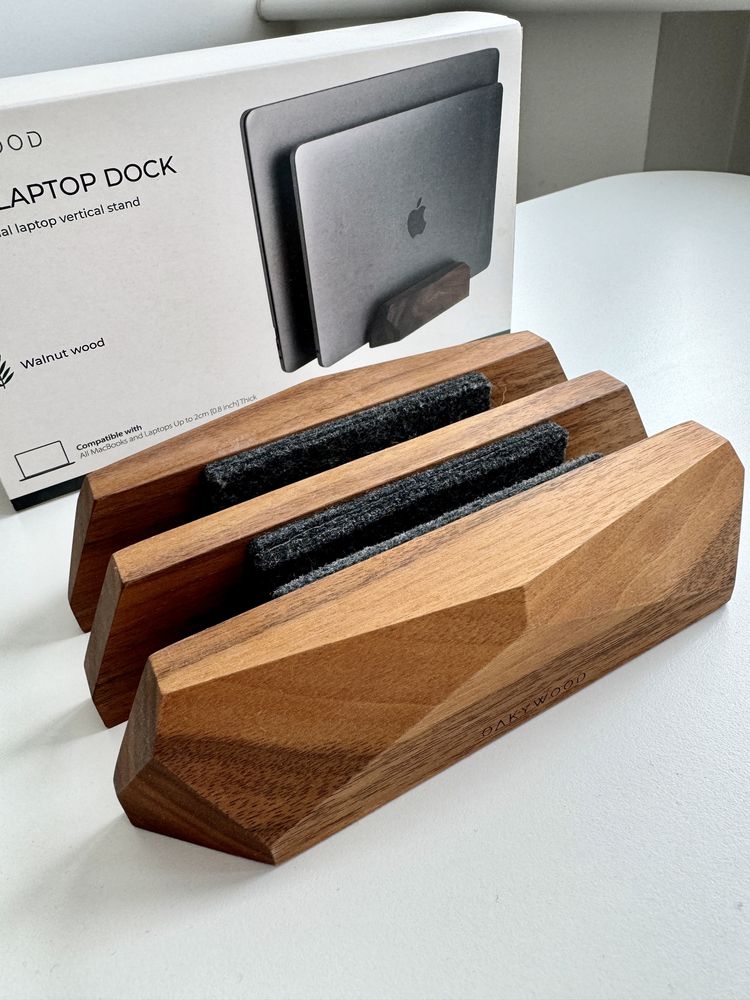 Wooden Dual Laptop Dock / Підставка з дерева для двох ноутбуків тримач