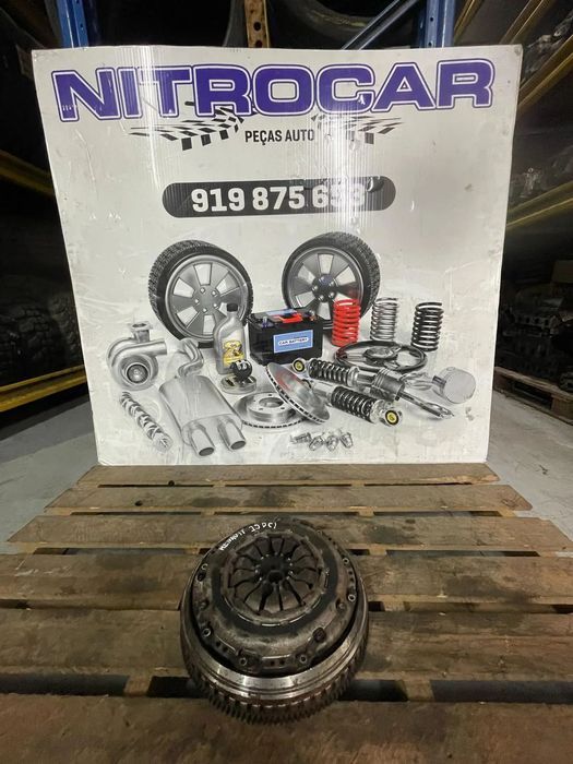 VOLANTE DE MOTOR + KIT DE EMBRAIAGEM RENAULT 1.5 DCI