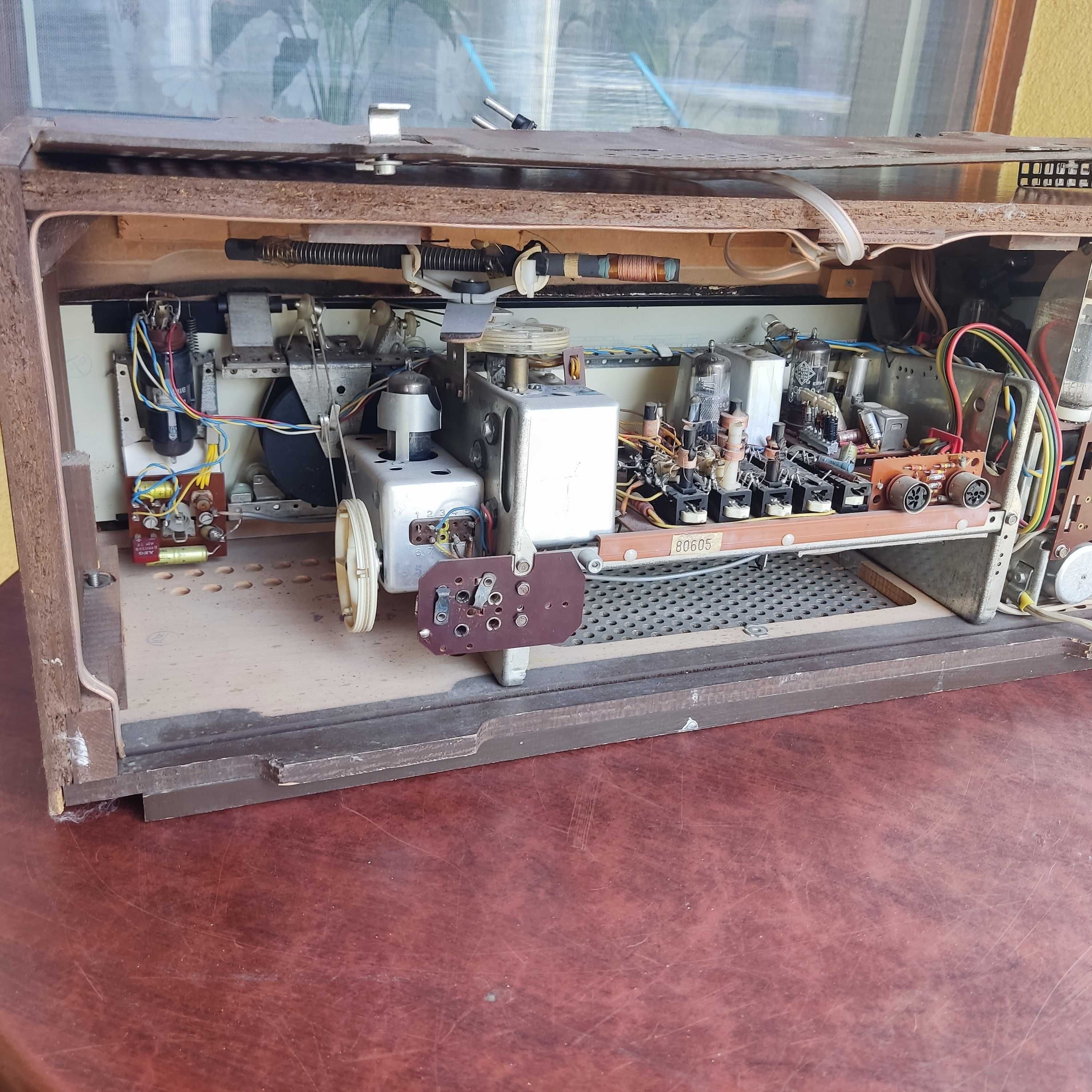 Amplituner Telefunken 2500 concerto