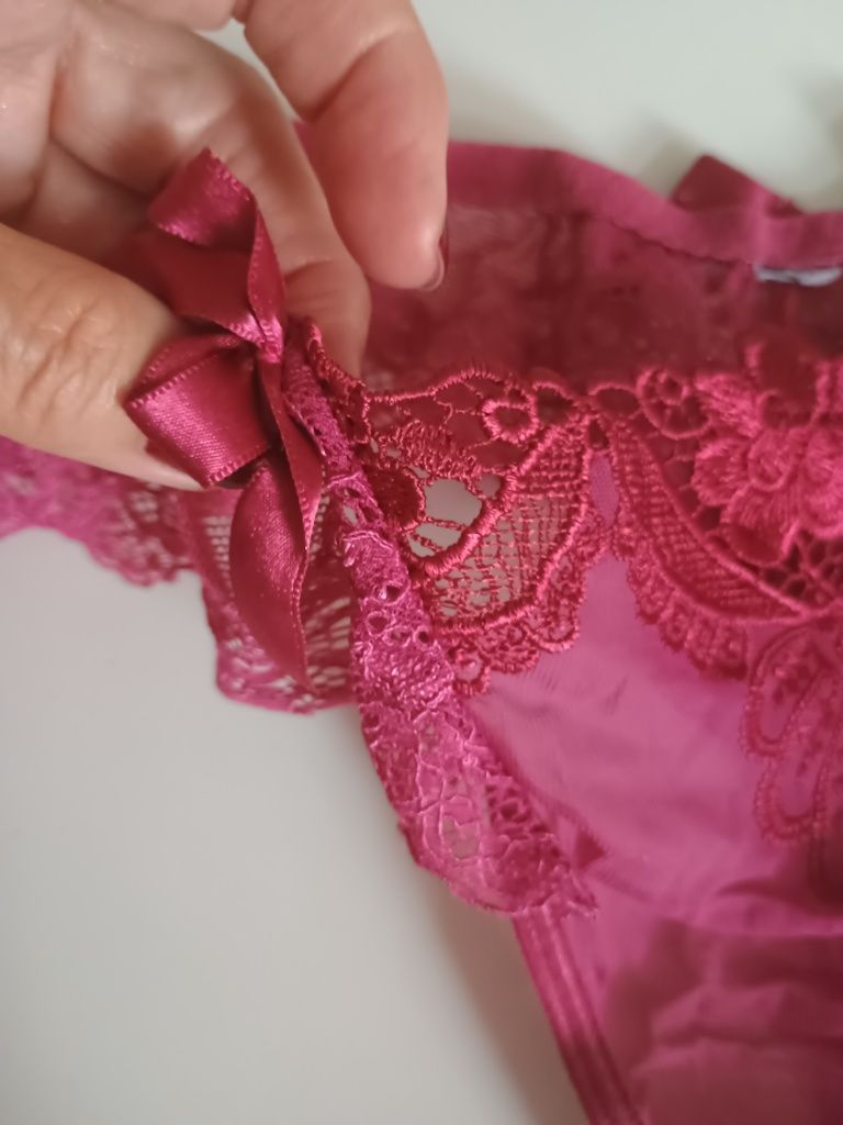Cudne różowe sexy stringi 38 40 różowe koronka