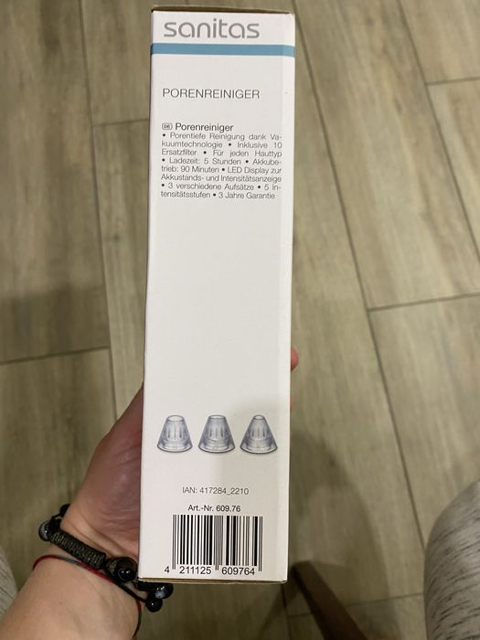 Аппарат для проф.чищення обличчя і виделення чорних крапок Sanitas