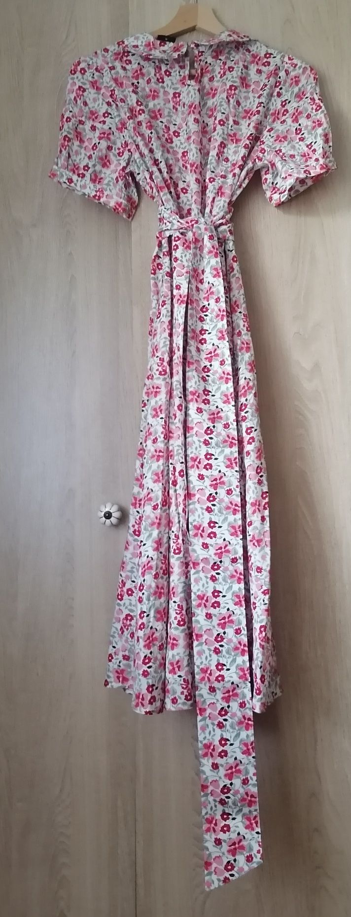 Sukienka Aeterie nowa, metka odcięta, lekka, super na lato