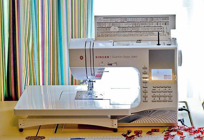 Máquina de costura eletrônica Singer Qantum Stylist 9960