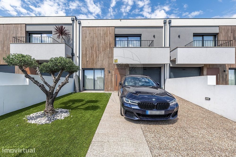 Moradia T3 para venda