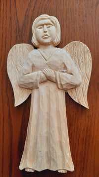 Anioł rzeźba ludowa