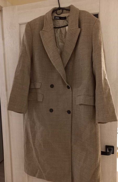 Пальто Zara, розмір L