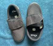 Nowe trampki Clarks r. 31 (19 cm)