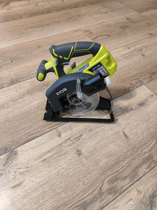 Akumulatorowa Piła Tarczowa RYOBI 18 V 150mm, rok 2023.

Stan