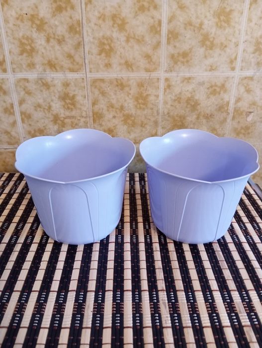 Горшки для цветов. Пластик.