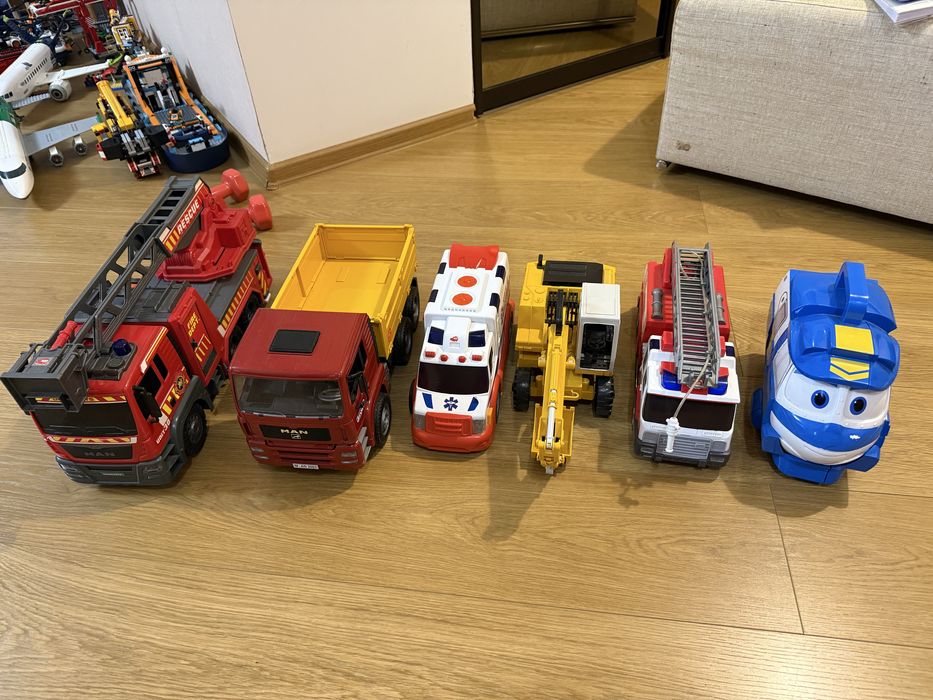 Машинки для хлопчика !