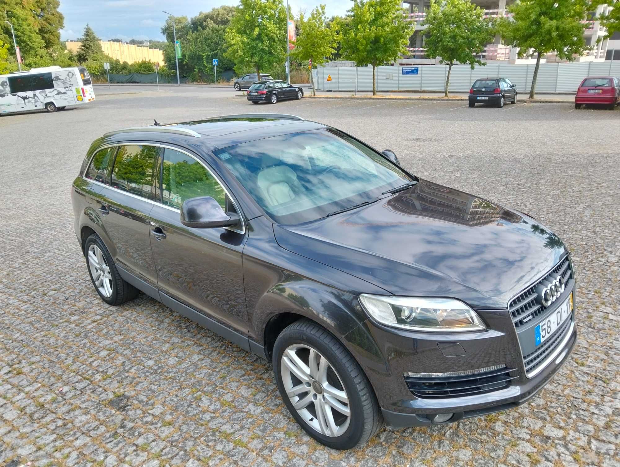 audi q7  4.2  350 cv