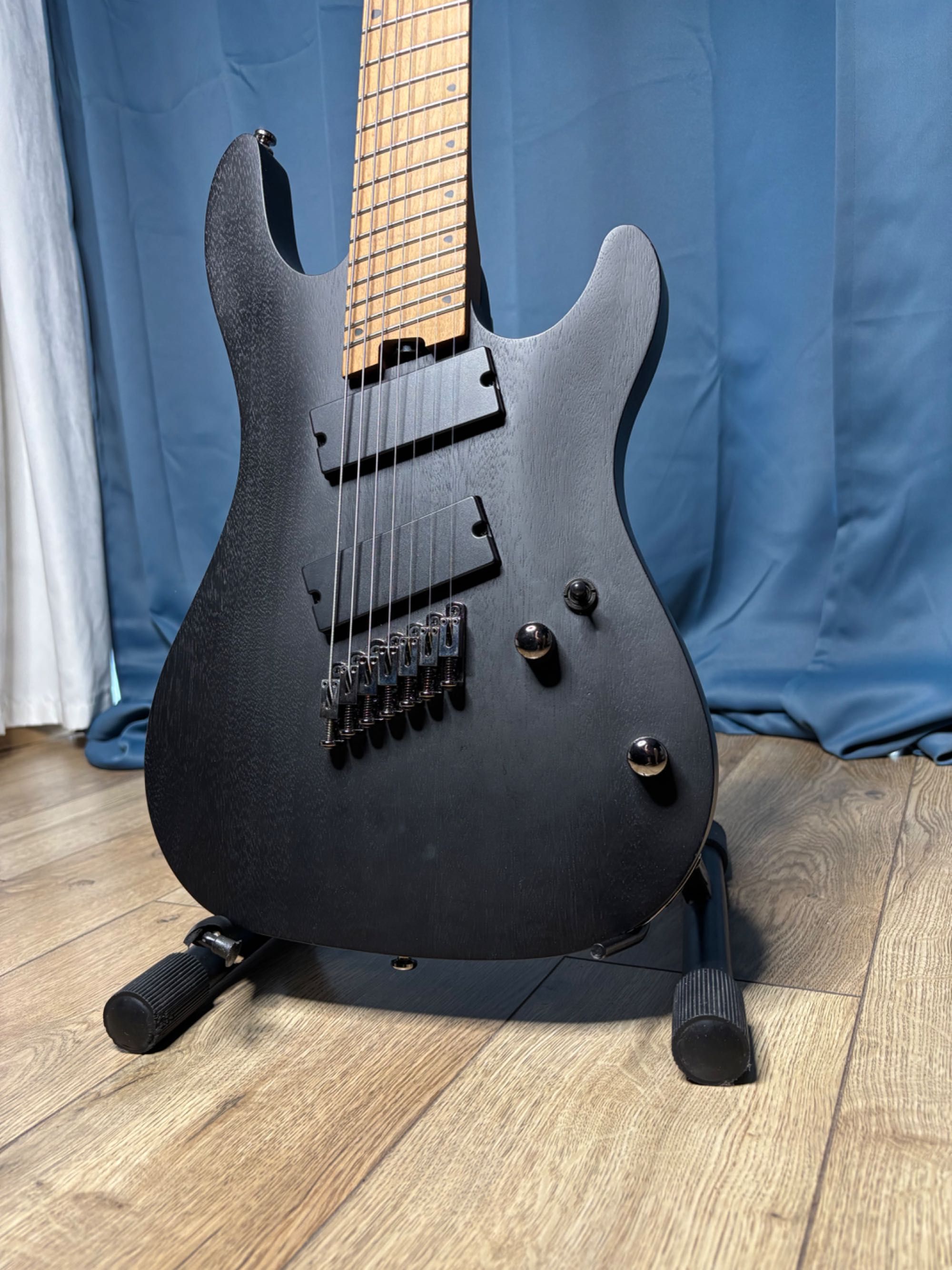 Cort KX307MS 7-strunowa gitara multiscale