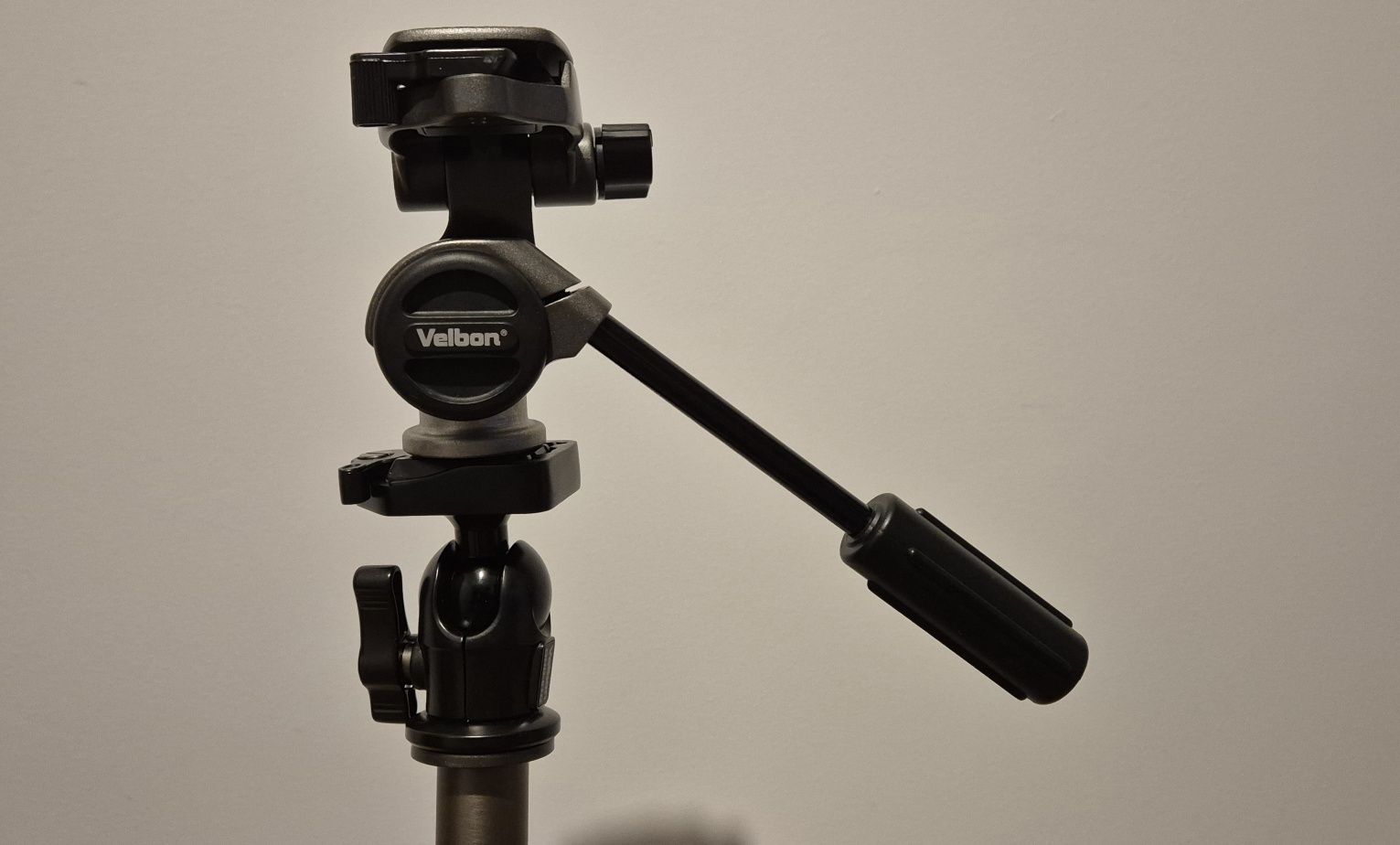 Statyw tripod Velbon Sherpa 600R, głowica Velbon PH-157Q