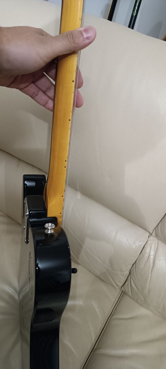 Telecaster Thinline P-90 com lockings tuners